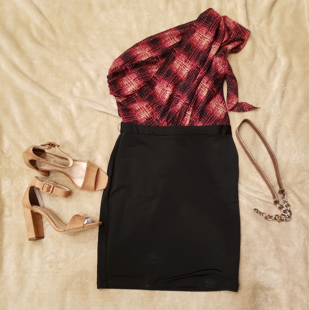 BEBE Body Con Dress
